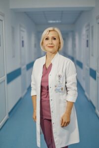 Iulia Sinițîna - medic specialist bacteriolog - specialist principal