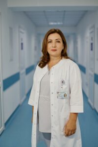 Carolina Lozan-Tîrșu - medic specialist bacteriolog